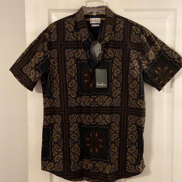 HAIKU Man Shirt size L length 30” bust 40”short sleeve - Picture 1 of 12